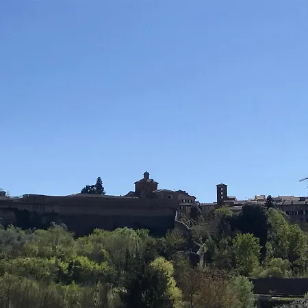 Le Volte Apartment Siena
